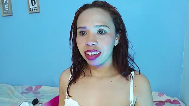 Snapshot of luna_hawks chatting on 11-27-25, 05:31 luna hawks online show from 11-27-25, 05:31