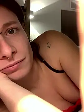 GoldenPussy1329 online show from 01-15-26, 10:35