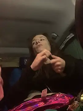 GoldenPussy1329 online show from 04-03-26, 11:03