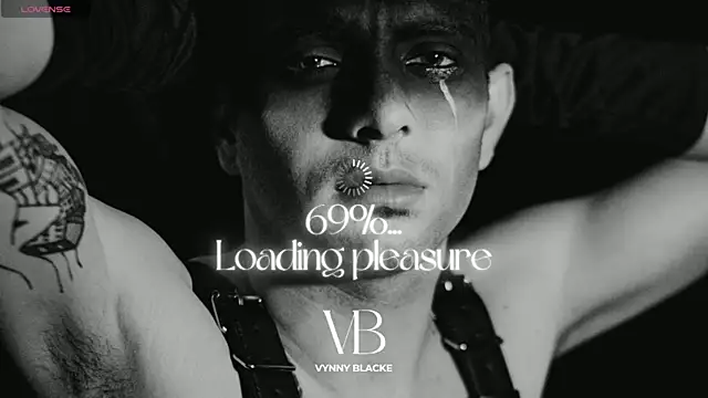 VynnyBlacke  online show from 10-24-25, 08:38