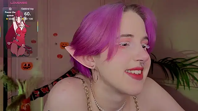 luna son online show from 10-30-25, 09:37