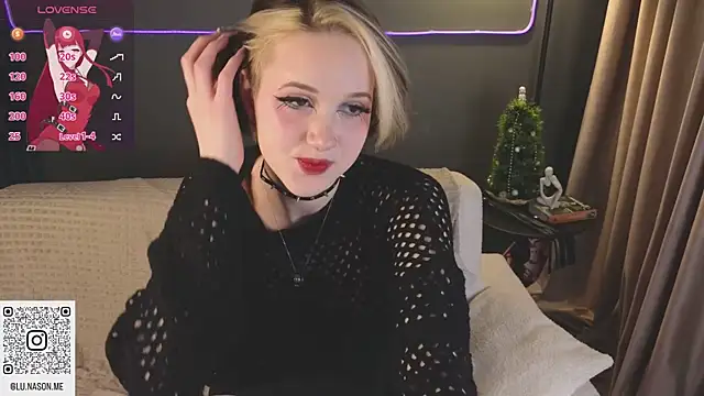 luna son online show from 01-12-26, 09:09