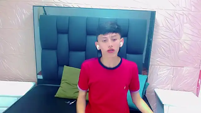 thaigo twink38 online show from 12-15-25, 05:01