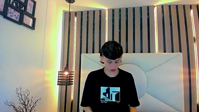 thaigo twink38 online show from 04-14-26, 03:34