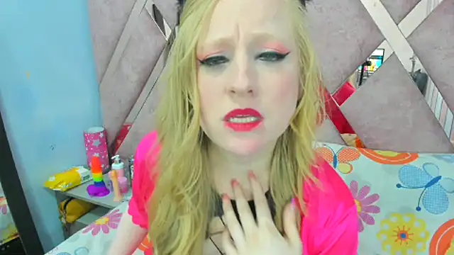 AliceCat 01 online show from 11-12-25, 10:52