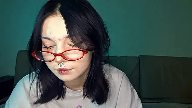 Beeping Creature online show from 03-08-26, 03:27