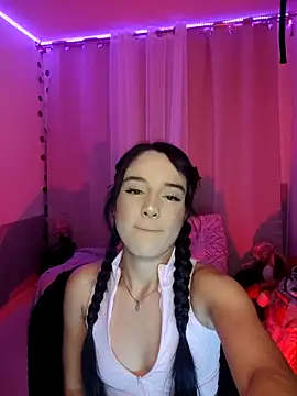 tamara vald online show from 10-16-25, 04:35