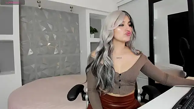 Snapshot of Maya_Rivers chatting on 10-02-25, 05:03 Maya Rivers online show from 10-02-25, 05:03