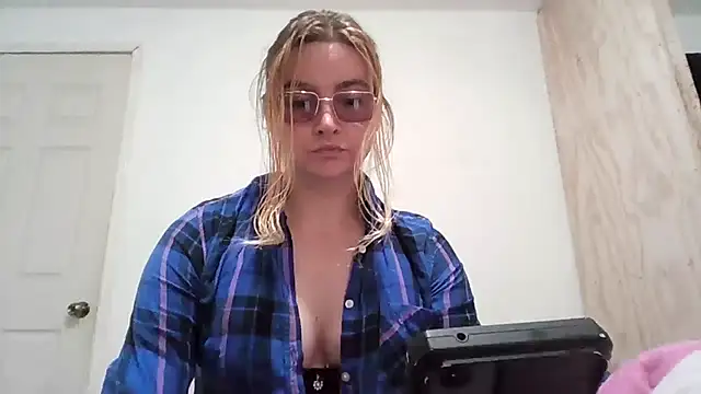 vagimosa online show from 10-20-25, 10:43