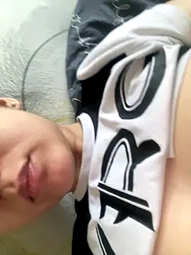 Snapshot of Beautiful661 chatting on 10-17-25, 05:54 Beautiful661 online show from 10-17-25, 05:54