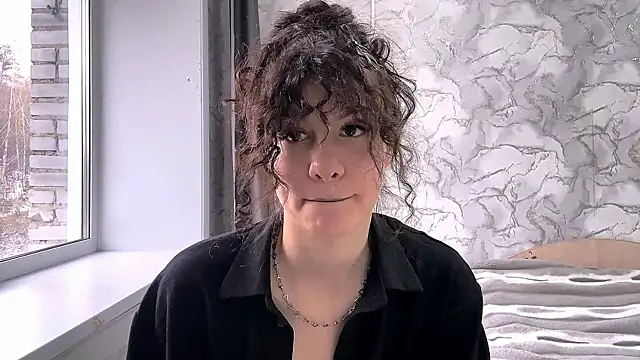 Snapshot of Galactic_Phanton chatting on 10-10-25, 06:45 Galactic Phanton online show from 10-10-25, 06:45