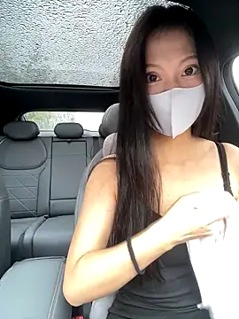 xiaojiu-6 online show from 10-18-25, 06:58