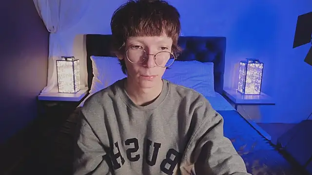 TommieHi online show from 10-19-25, 12:06