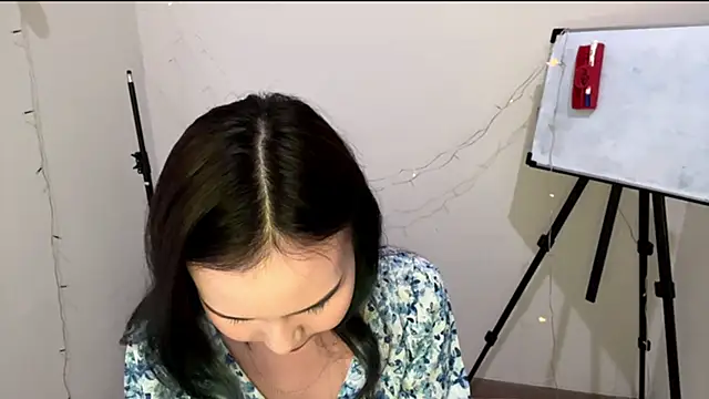 CarollFalick online show from 11-28-25, 07:33