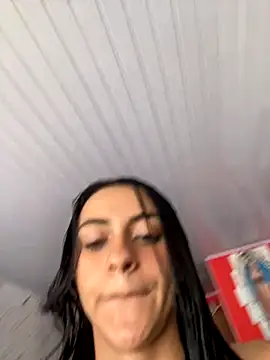 miluwatson online show from 10-15-25, 05:35