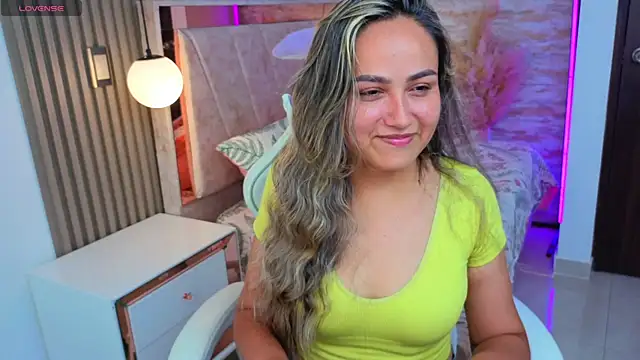 lila cute1 online show from 11-06-25, 07:59