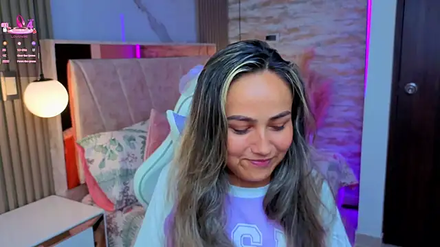 lila cute1 online show from 11-16-25, 04:01