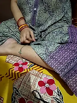 Snapshot of Hot__bhabhi_99 chatting on 09-30-25, 02:22 Hot bhabhi 99 online show from 09-30-25, 02:22