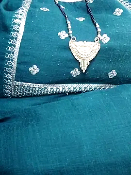 Snapshot of Hot__bhabhi_99 chatting on 11-17-25, 05:57 Hot bhabhi 99 online show from 11-17-25, 05:57