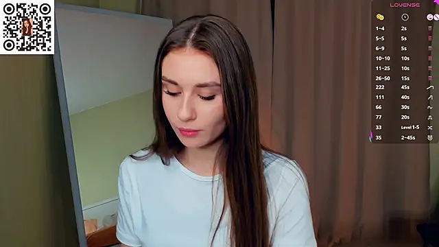 MinaRuzzo online show from 11-14-25, 05:17