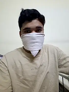 Snapshot of abhi05x chatting on 10-12-25, 04:06 abhi05x online show from 10-12-25, 04:06