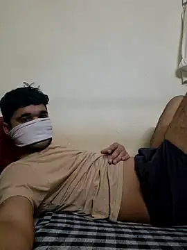 Snapshot of abhi05x chatting on 10-27-25, 07:29 abhi05x online show from 10-27-25, 07:29