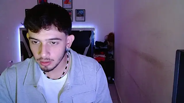 Sebasxxl12 online show from 01-15-26, 11:04