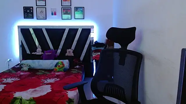 Sebasxxl12 online show from 01-19-26, 04:22