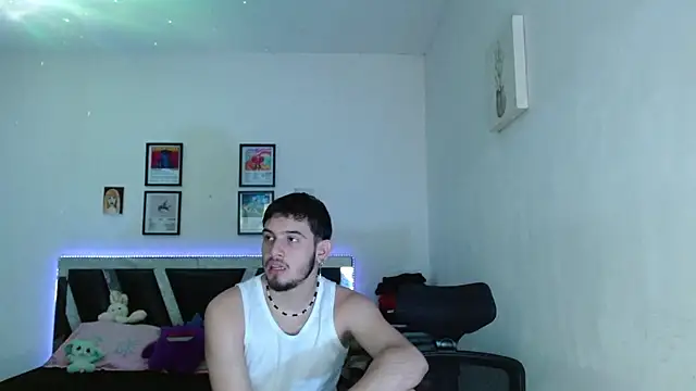 Sebasxxl12 online show from 04-28-26, 07:35