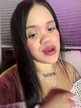 Snapshot of Sussyroxxx chatting on 06-02-26, 03:52 Sussyroxxx online show from 06-02-26, 03:52