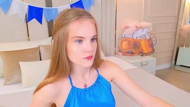 Lili Lohan online show from 10-05-25, 05:11