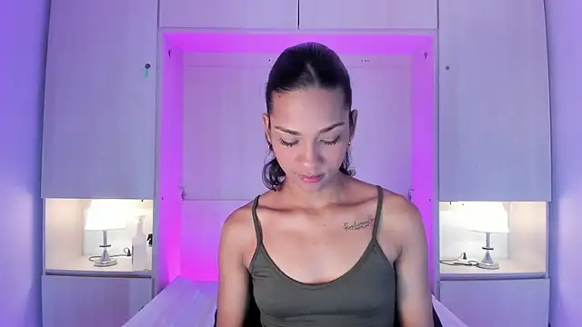 AnahiCollins online show from 06-13-26, 11:41