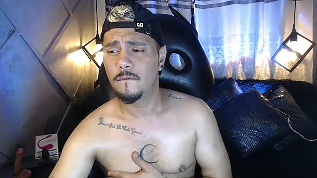 Snapshot of GSUS_PATRICK chatting on 10-10-25, 08:52 GSUS PATRICK online show from 10-10-25, 08:52