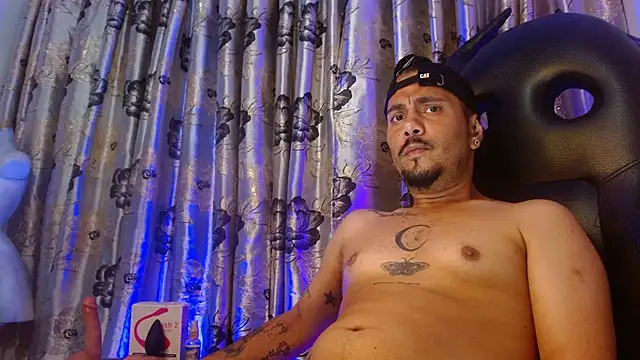 Snapshot of GSUS_PATRICK chatting on 10-17-25, 11:18 GSUS PATRICK online show from 10-17-25, 11:18