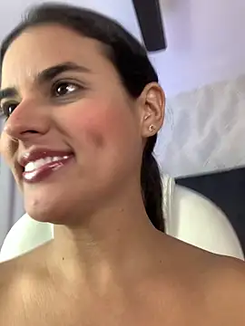 AriaVixen  online show from 10-18-25, 08:09