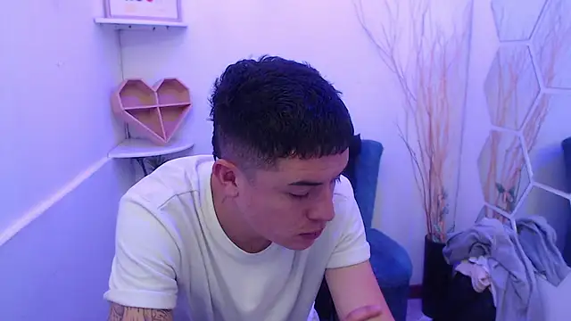 Adam Blaze online show from 10-02-25, 06:04