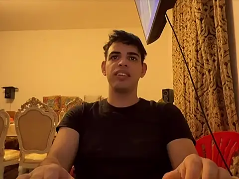 Snapshot of _Djonson_ chatting on 12-17-25, 10:38 Djonson online show from 12-17-25, 10:38