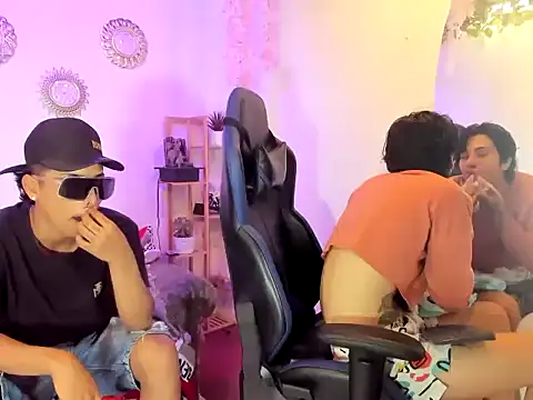 Spicymixxx06 online show from 10-04-25, 07:23