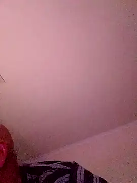 Snapshot of here2play_69 chatting on 10-14-25, 04:08 here2play 69 online show from 10-14-25, 04:08