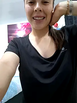 EmmaValencia  online show from 11-10-25, 04:28