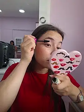 EmmaValencia  online show from 04-22-26, 07:26