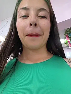 EmmaValencia  online show from 04-24-26, 07:16