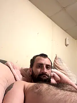 Snapshot of Thickerthanasnicker007 chatting on 10-25-25, 12:18 Thickerthanasnicker007 online show from 10-25-25, 12:18