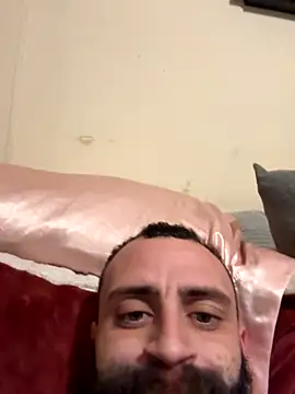 Snapshot of Thickerthanasnicker007 chatting on 12-14-25, 09:52 Thickerthanasnicker007 online show from 12-14-25, 09:52