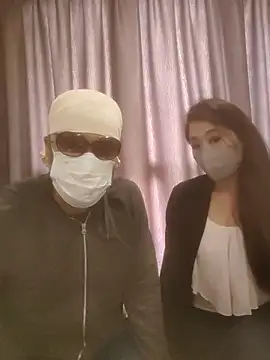 Snapshot of aska1986 chatting on 10-25-25, 06:32 aska1986 online show from 10-25-25, 06:32