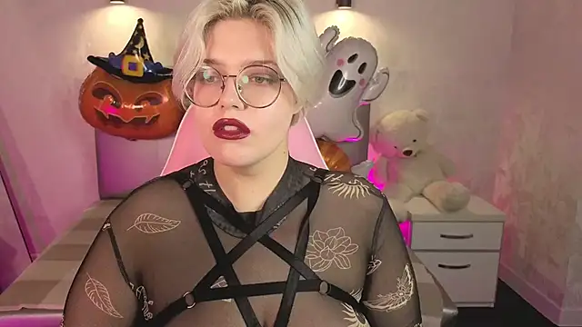 DominiqueSweetie online show from 10-27-25, 09:02