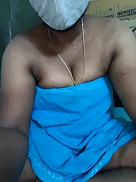 Snapshot of Tamilselviroja- chatting on 09-29-25, 04:17 Tamilselviroja- online show from 09-29-25, 04:17