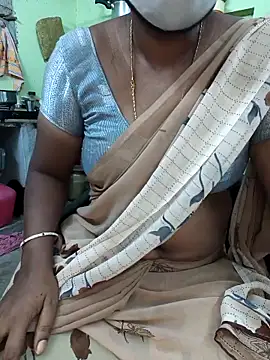 Snapshot of Tamilselviroja- chatting on 10-10-25, 04:28 Tamilselviroja- online show from 10-10-25, 04:28