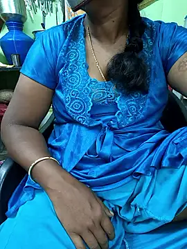 Snapshot of Tamilselviroja- chatting on 10-16-25, 03:57 Tamilselviroja- online show from 10-16-25, 03:57