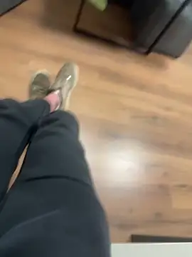 heet1998 online show from 10-18-25, 11:44